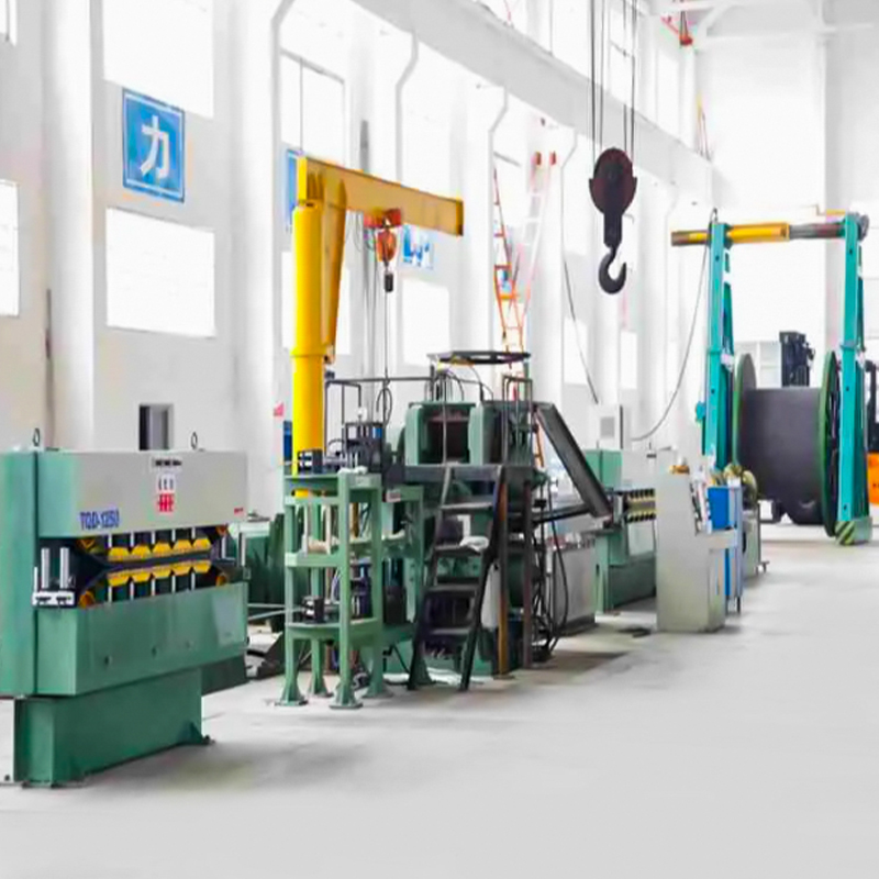 Cablu de alimentare izolat XLPE/PVC pentru tensiune nominală 0,6/1kV